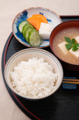 ご飯とお味噌汁