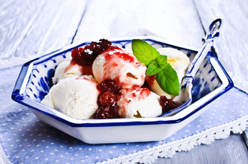 White ice cream