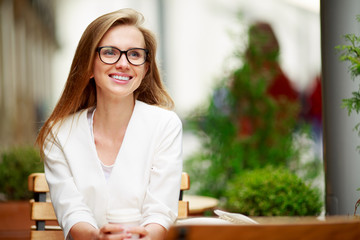 Portrait of a smiling business woman