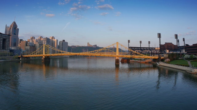 Early Morning in Pittsburgh Wide Establishing Shot