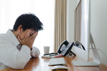 Obraz premium Business msn stress and sad in office