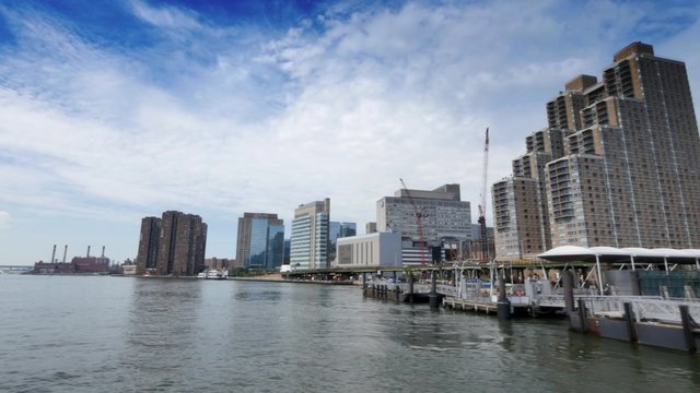 Midtown Manhattan Establishing Shot from East River
