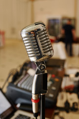 Vocal Microphone Radio Station