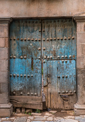 Old and obsolete wooden doors