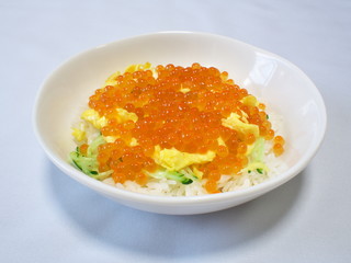 いくら丼