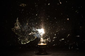 Exploding light bulb