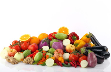 Frutta , ortaggi e zenzero