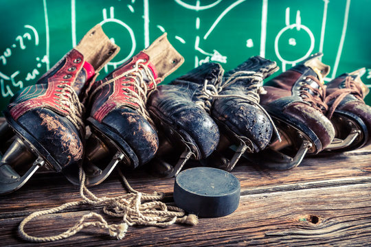 Plan to playing in ice hockey matches