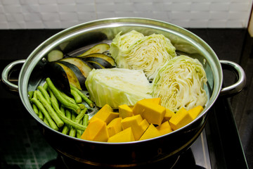 steaming pot