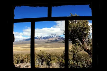 Zelfklevend Fotobehang mountain window © danimarco