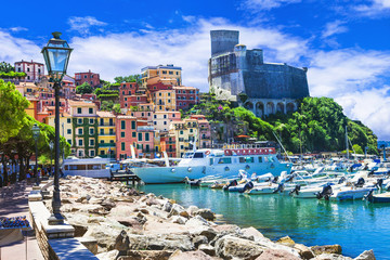 Vivid beautiful town Lerici in Liguria, Italy - obrazy, fototapety, plakaty