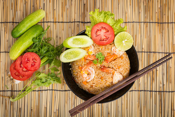Special Shrimp fried rice in black cup