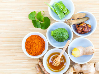 Homemade natural facial toner that for softens, smoothes,cleanse
