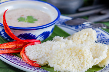 Thai rice cracker