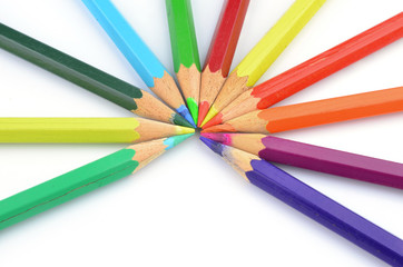 Naklejka premium color pencils isolated on a white background.