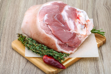 Raw pork knuckle