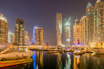 Fototapeta premium Dubai - JANUARY 10, 2015: Marina district on January 10 in UAE, 
