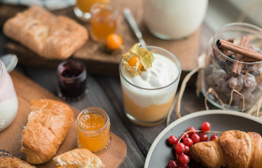 cream mousse