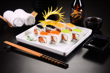 Salmon and cream cheese sushi