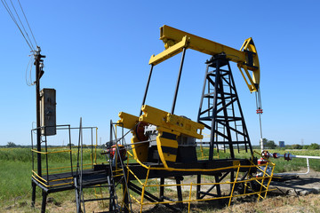 Pumping unit as the oil pump installed on a well
