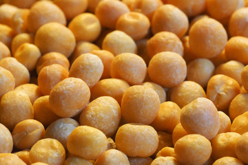 Горох сырой. Крупно