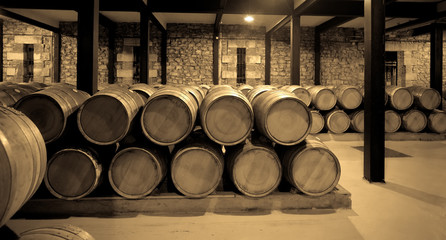 Obrazy na Szkle  Wiekowe zdjęcie piwnicy na wino