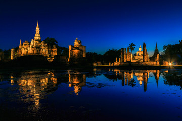 Fototapeta na wymiar Sukhothai historical park where the old town of Thailand