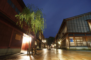 金沢　夜のひがし茶屋街