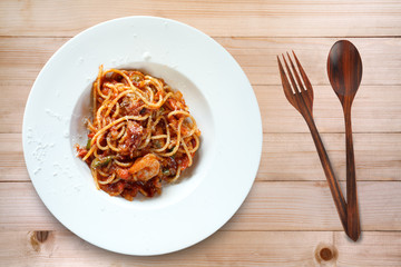 Spaghetti seafood with tomato sauce