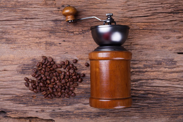 Coffee grinder and coffee beans