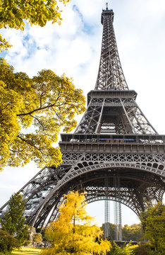 Famous Eiffel Tower in autumn