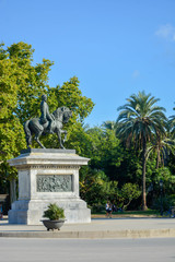 Fototapeta premium Statut devant le zoo de Barcelone