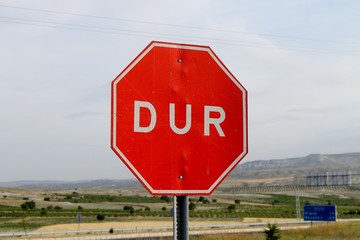 STOP