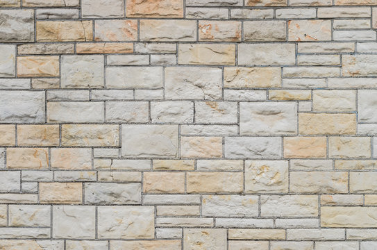 Wall made of sandstone panels