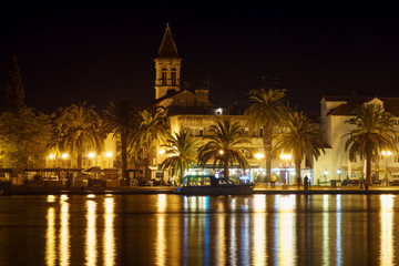 Fototapeta premium Trogir am Abend