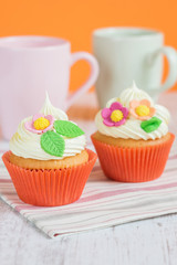 Easter cupcakes decorated with flowers
