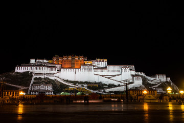 The Potala Palace night view 布达拉宫夜景