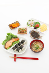 おいしそうな和風定食