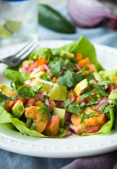 Shrimp and nectarine tacos with lime and avocado