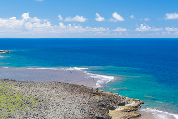 沖縄県　残波岬灯台からの景色