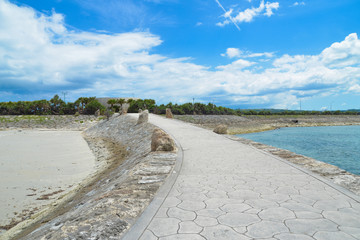 Fototapeta na wymiar 沖縄県　海中道路からの眺め