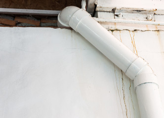 White drainage pipe