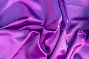 tissu de satin parme