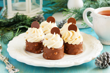 Chocolate cake with caramel, peanut cream 