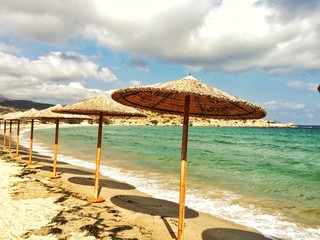 spiaggia su isola di Milos grecia