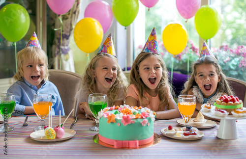 "Birthday party" Stock photo and royalty-free images on Fotolia.com