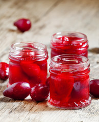 Cornel jam, selective focus