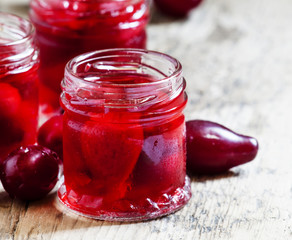 Cornel jam, selective focus