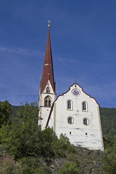 Pfarrkirche zum hl.Georg und Nikolaus in Oetz