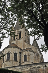 Fototapeta na wymiar Loches, la cattedrale - Indre Loira, Francia